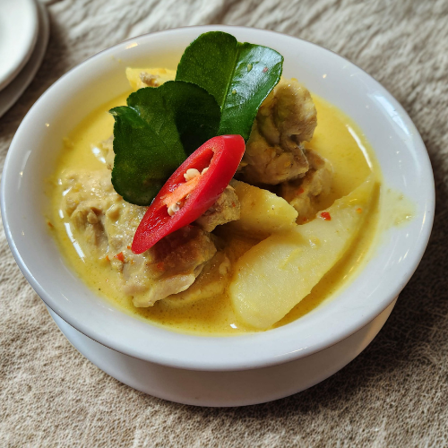 Ayam Lemak Cili Padi